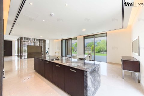 Villa in Dubai Hills Estate, UAE 5 bedrooms, 875.5 sq.m. № 721687 - photo 3