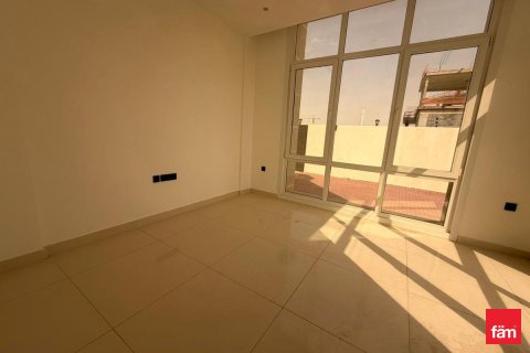 Villa en venta en Jebel Ali, Dubai, EAU 6 dormitorios, 1050 m2 № 721691 - foto 2