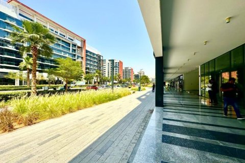 חנות להשכרה ב Meydan, Dubai, איחוד האמירויות  47 מ"ר, מספר 677332 - תמונה 2