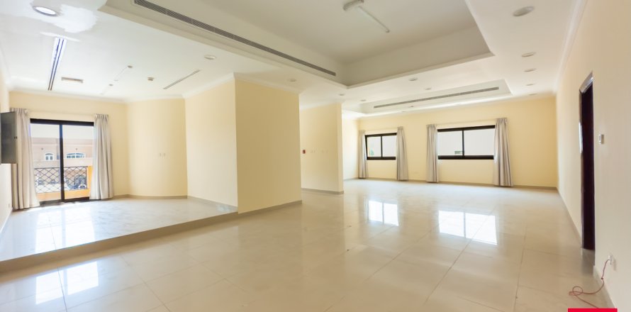 Villa en Al Barsha, Dubai, EAU 6 dormitorios, 1156 m² № 655652