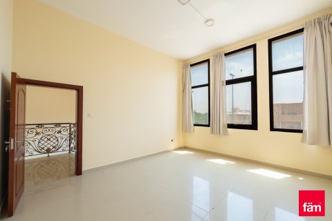 Villa en alquiler en Al Barsha, Dubai, EAU 6 dormitorios, 1156 m2 № 655652 - foto 18