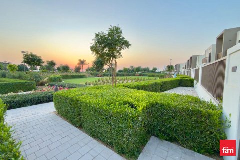 Townhouse sa Dubai, UAE 3 silid-tulugan, 164.6 sq.m. № 655650 - larawan 21