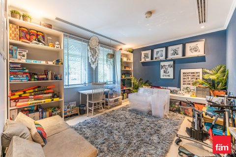 Huvila Jumeirah Park, Dubai, Arabiemiraatit 4 makuuhuonetta, 402.7 m2 № 655656 - kuva 13