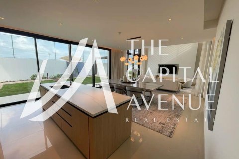 Vila na Saadiyat Island, Abu Dhabi, UAE 4 spavaćih soba, 720 m2 Br. 652839 - fotografija 4