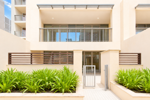Townhouse sa Al Raha Beach, Abu Dhabi, UAE 3 silid-tulugan, 322.37 sq.m. № 757453 - larawan 1