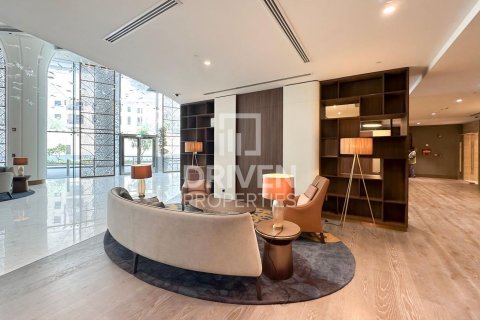Huoneisto Downtown Dubai (Downtown Burj Dubai), Arabiemiraatit 2 makuuhuonetta, 140 m2 № 655079 - kuva 6