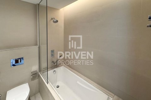 Huoneisto Downtown Dubai (Downtown Burj Dubai), Arabiemiraatit 2 makuuhuonetta, 140 m2 № 655079 - kuva 8