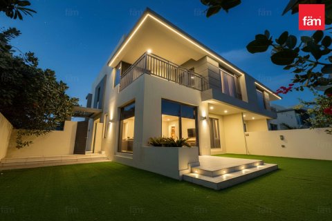 Vila u Dubai Hills Estate, UAE 5 spavaćih soba, 305.8 m2 Br. 669785 - fotografija 1