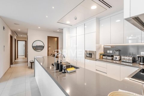 Apartment sa Al Wasl, Dubai, UAE 3 silid-tulugan, 236.9 sq.m. № 744217 - larawan 18