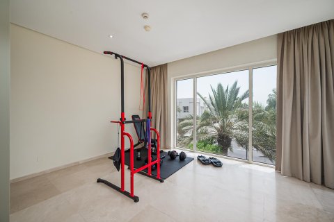Villa in Umm Suqeim, Dubai, UAE 4 bedrooms, 1049.06 sq.m. № 764374 - photo 25