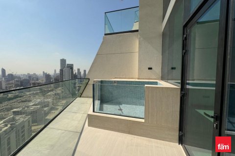 Пәтер Дубай, БАӘ-да 1 жатын бөлме, 73.9 м² № 661486 - фото 1