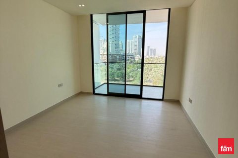 Apartment in Dubai, UAE 39.6 sq.m. № 727206 - photo 6