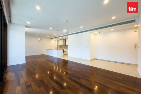 Apartament de închiriat în City Walk, Dubai, EAU 3 dormitoare, 212.7 mp.  №713226 - poză 7