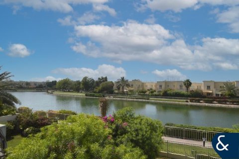 Villa i The Springs, Dubai, UAE 3 soveværelser, 210 kvm № 697613