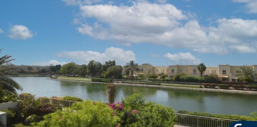 Villa i The Springs, Dubai, UAE 3 soveværelser, 210 kvm № 697613