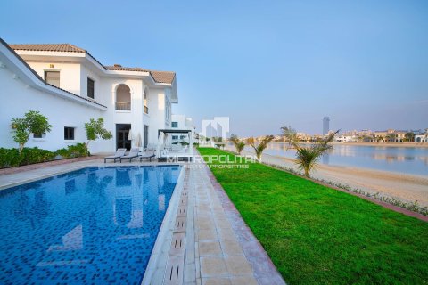 Palm Jumeirah, Dubai, UAE의 임대용 빌라 침실 5개, 1245제곱미터 번호 663822 - 사진 1