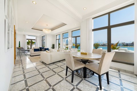 Palm Jumeirah, Dubai, UAE의 임대용 빌라 침실 5개, 1245제곱미터 번호 663822 - 사진 9