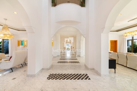 Palm Jumeirah, Dubai, UAE의 임대용 빌라 침실 5개, 1245제곱미터 번호 663822 - 사진 11