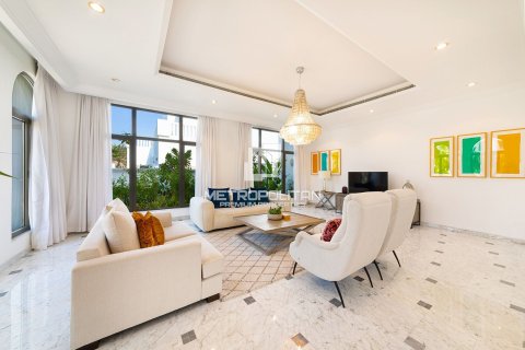 Palm Jumeirah, Dubai, UAE의 임대용 빌라 침실 5개, 1245제곱미터 번호 663822 - 사진 12