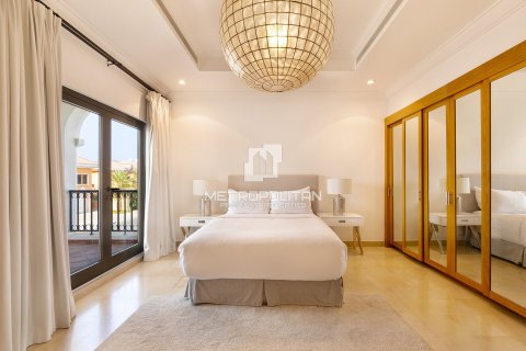 Palm Jumeirah, Dubai, UAE의 임대용 빌라 침실 5개, 1245제곱미터 번호 663822 - 사진 28