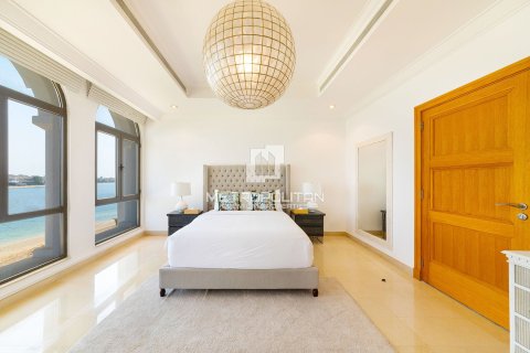 Palm Jumeirah, Dubai, UAE의 임대용 빌라 침실 5개, 1245제곱미터 번호 663822 - 사진 24