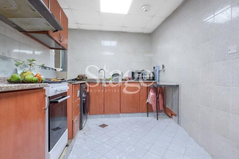 Apartment in Al Bustan, Ajman, UAE 2 bedrooms, 128 sq.m. № 639074 - photo 6