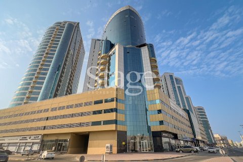 Apartment in Al Bustan, Ajman, UAE 2 bedrooms, 128 sq.m. № 639074 - photo 19