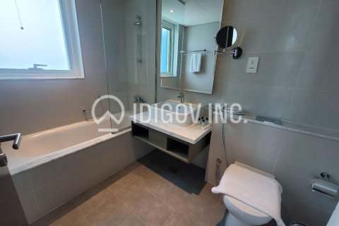 Apartamento en alquiler en Business Bay, Dubai, EAU 1 dormitorio, 91 m2 № 638928 - foto 11
