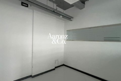 Birojs Business Bay, Dubaijā, AAE 95 m2 Nr. 712282 - attēls 6