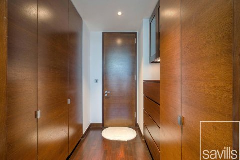 Apartamento para arrendamento em Downtown Dubai (Downtown Burj Dubai), Dubai, EAU 2 quartos, 143.63 m2 № 747672 - foto 18