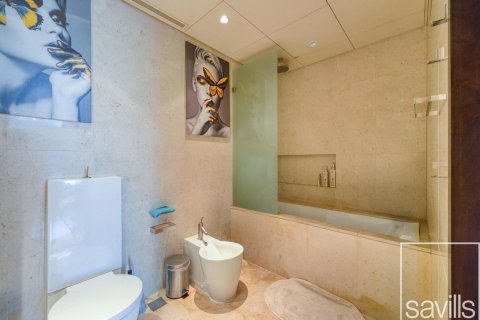 Apartamento para arrendamento em Downtown Dubai (Downtown Burj Dubai), Dubai, EAU 2 quartos, 143.63 m2 № 747672 - foto 21