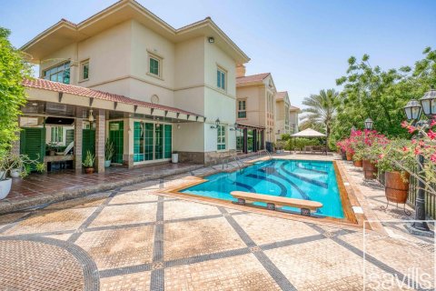 Willa do wynajęcia w Jumeirah Islands, Dubai, ZEA 5 sypialnie, 1302.87 mkw., nr 747671 - zdjęcie 13