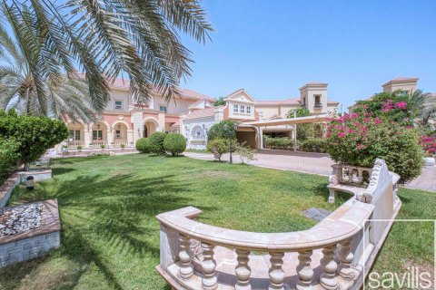 Willa do wynajęcia w Jumeirah Islands, Dubai, ZEA 5 sypialnie, 1302.87 mkw., nr 747671 - zdjęcie 2