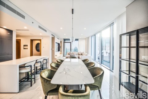 דירה ב Dubai Marina, Dubai, איחוד האמירויות 3 חדרי שינה, 197.42 מ