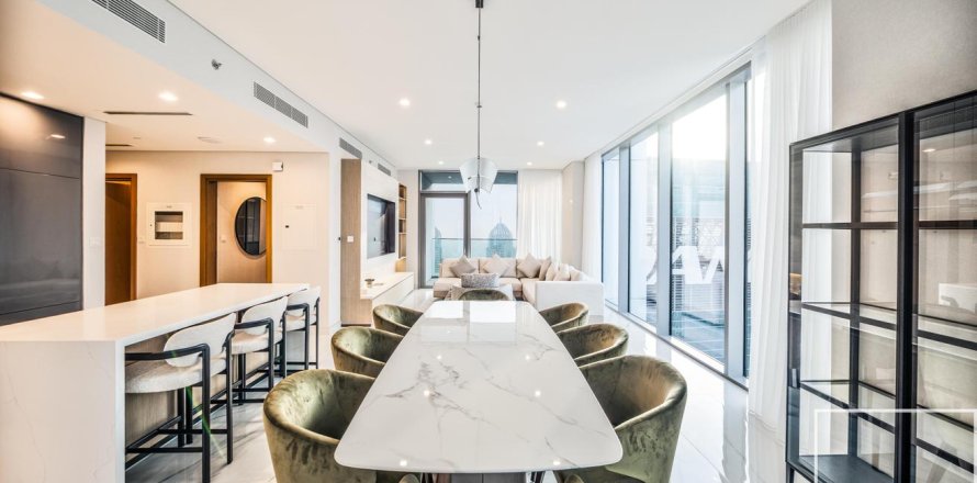 Huoneisto Dubai Marina, Arabiemiraatit 3 makuuhuonetta, 197.42 m2 № 747690