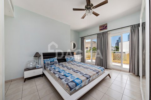 Vila di Meadows, Dubai, UAE 4 bilik tidur, 372 meter persegi № 707080 - foto 23