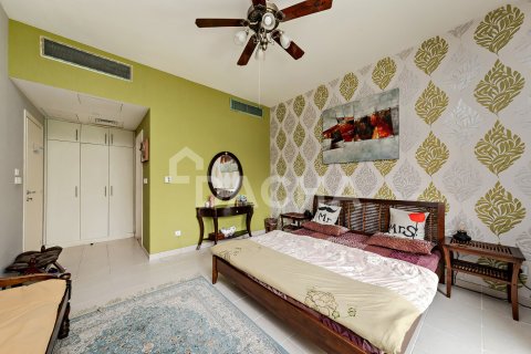 Vila di Meadows, Dubai, UAE 4 bilik tidur, 372 meter persegi № 707080 - foto 9