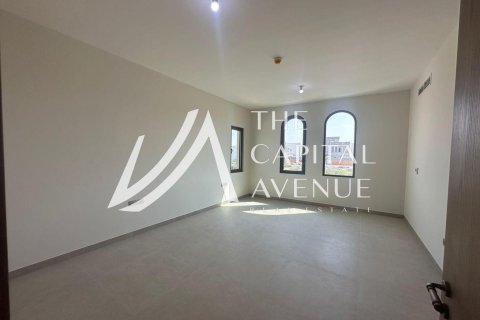 Vilë në Khalifa City, Abu Dhabi, Emiratet e Bashkuara Arabe 3 dhoma gjumi, 253.63 m2. № 737151 - Foto 9