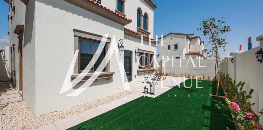 Vilë në Khalifa City, Abu Dhabi, Emiratet e Bashkuara Arabe 3 dhoma gjumi, 253.63 m2. № 737151