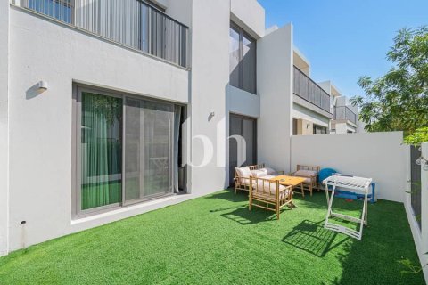 Villa en venta en Tilal Al Ghaf, Dubai, EAU 3 dormitorios, 140 m2 № 642619 - foto 5