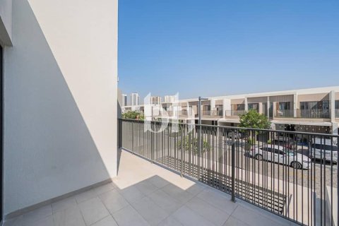 Villa en venta en Tilal Al Ghaf, Dubai, EAU 3 dormitorios, 140 m2 № 642619 - foto 13
