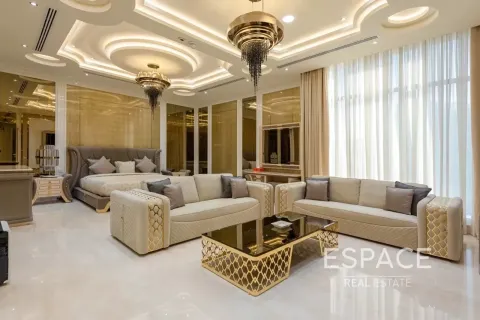 Villa til salg i Emirates Hills, Dubai, UAE 6 soveværelser, 2973 kvm № 649832 - foto 10