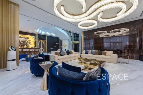 Villa til salg i Emirates Hills, Dubai, UAE 6 soveværelser, 2973 kvm № 649832 - foto 8