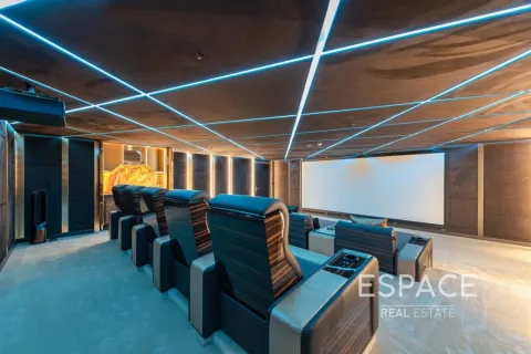 Villa til salg i Emirates Hills, Dubai, UAE 6 soveværelser, 2973 kvm № 649832 - foto 16