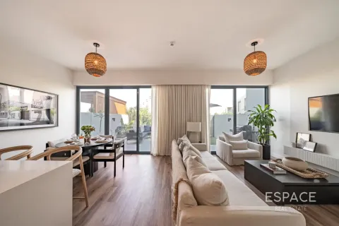 Müüa ridamaja asukohaga Dubai Land, AÜE: 3 magamistoaga, 208 m² Nr 649811 - pilt 3