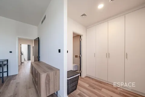 Müüa ridamaja asukohaga Dubai Land, AÜE: 3 magamistoaga, 208 m² Nr 649811 - pilt 16