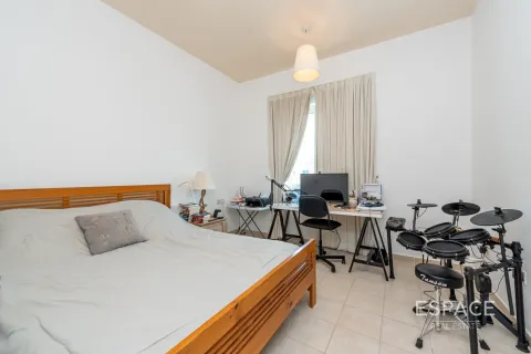 Villa zum Verkauf in Dubai Sports City, Dubai, VAE 5 Schlafzimmer, 357 m2 Nr. 649830 - Foto 10