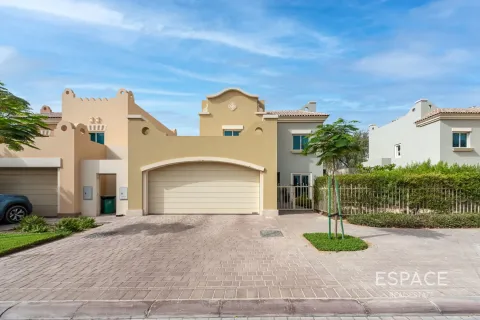 Villa zum Verkauf in Dubai Sports City, Dubai, VAE 5 Schlafzimmer, 357 m2 Nr. 649830 - Foto 19