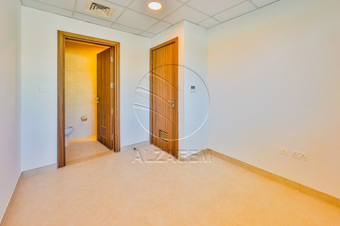 Huvila Yas Island, Abu Dhabi, Arabiemiraatit 4 makuuhuonetta, 313 m2 № 662813 - kuva 10