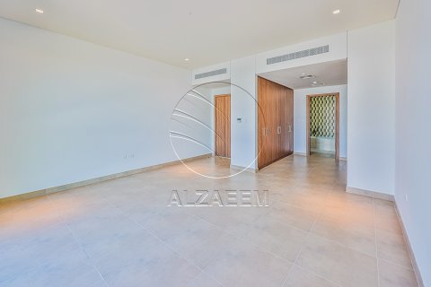 Huvila Yas Island, Abu Dhabi, Arabiemiraatit 4 makuuhuonetta, 313 m2 № 662813 - kuva 13